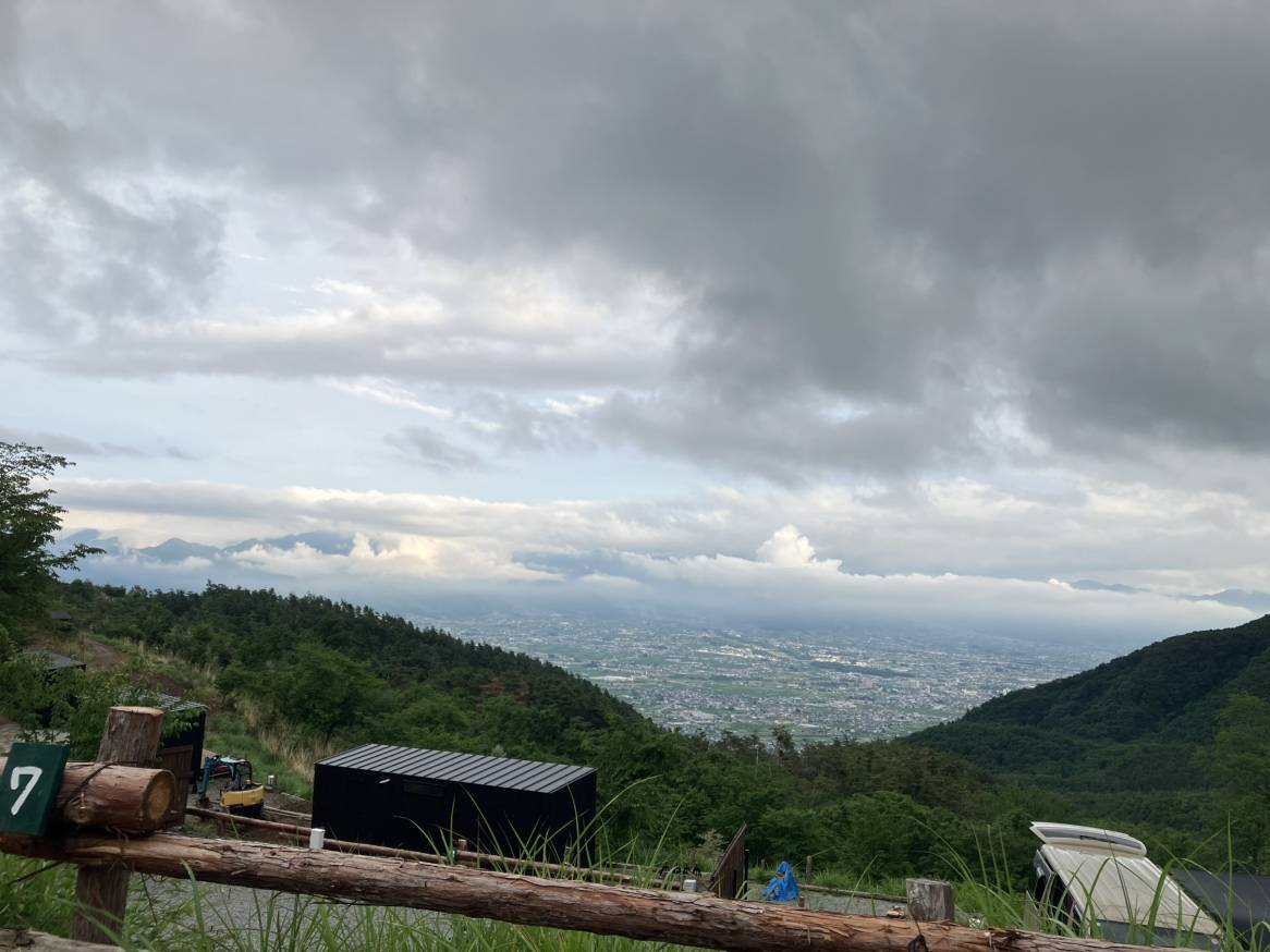 今度は山梨のキャンプ場に行ってきました！！01