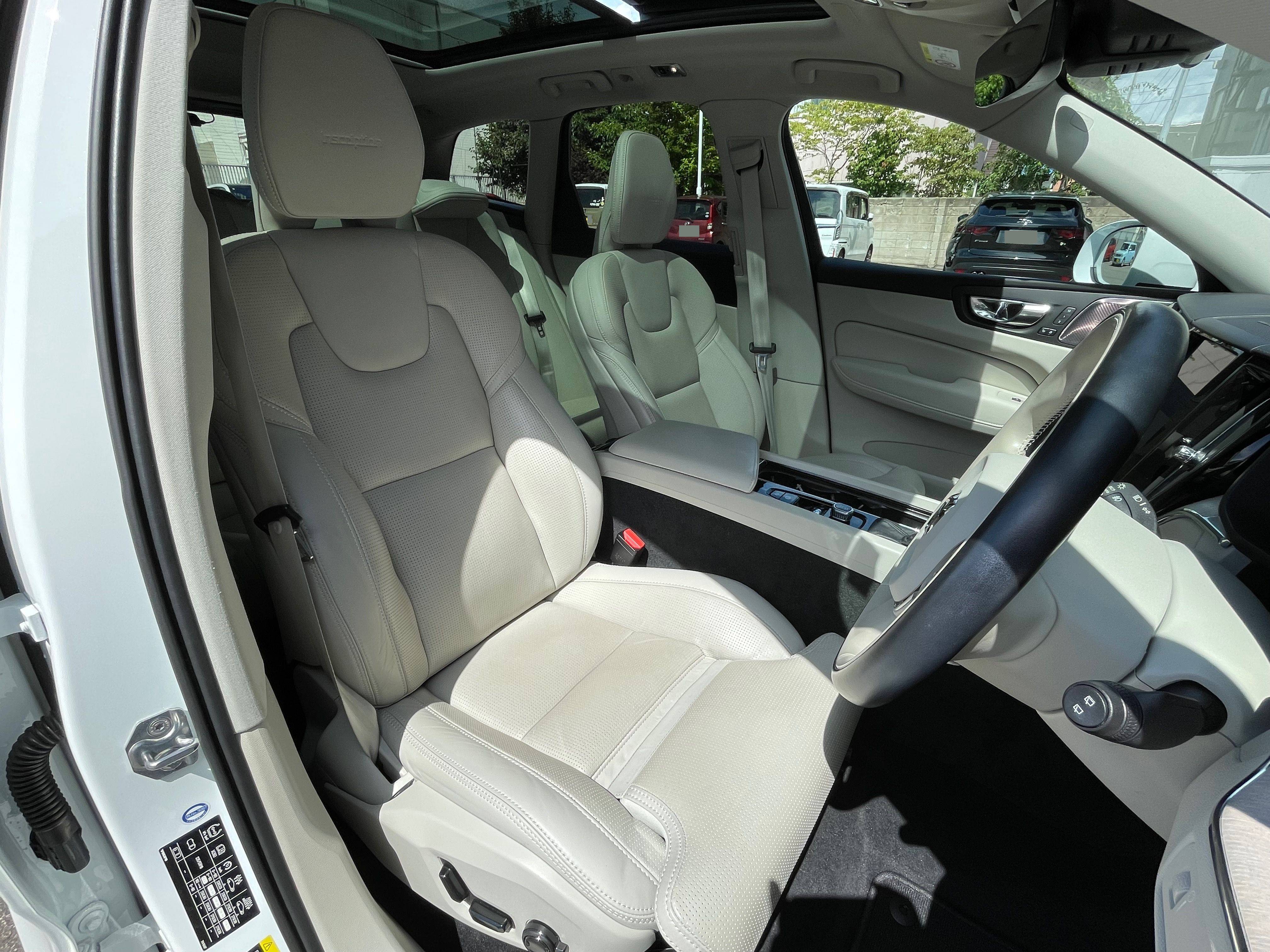 特集:秋の行楽シーズンに乗りたい車 ①ボルボXC6002