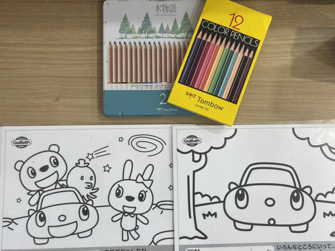 店舗キッズコーナー！！大人気の塗り絵コーナー！！