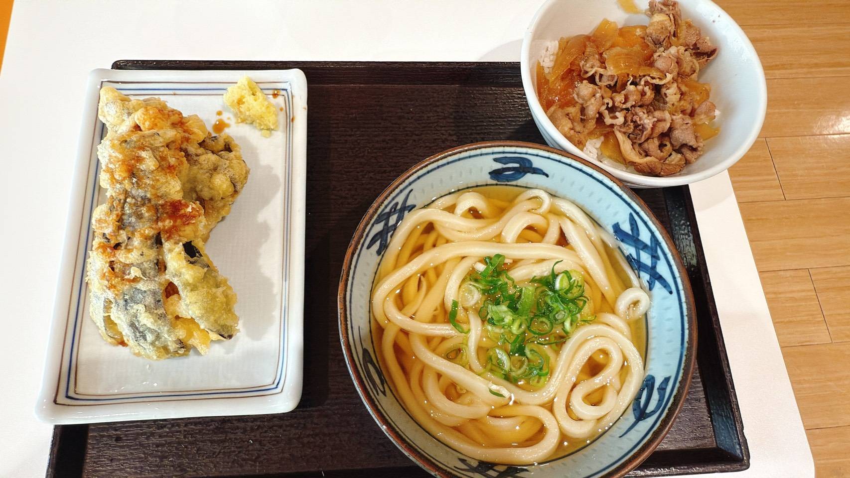 うどんを食べに行きました！