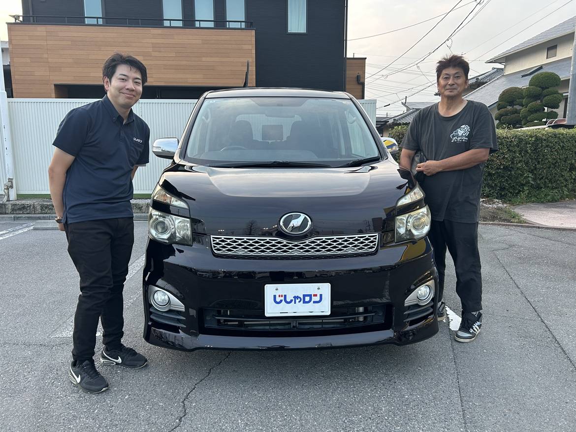◆ご納車◆ヴォクシーをご納車させていただきました！01