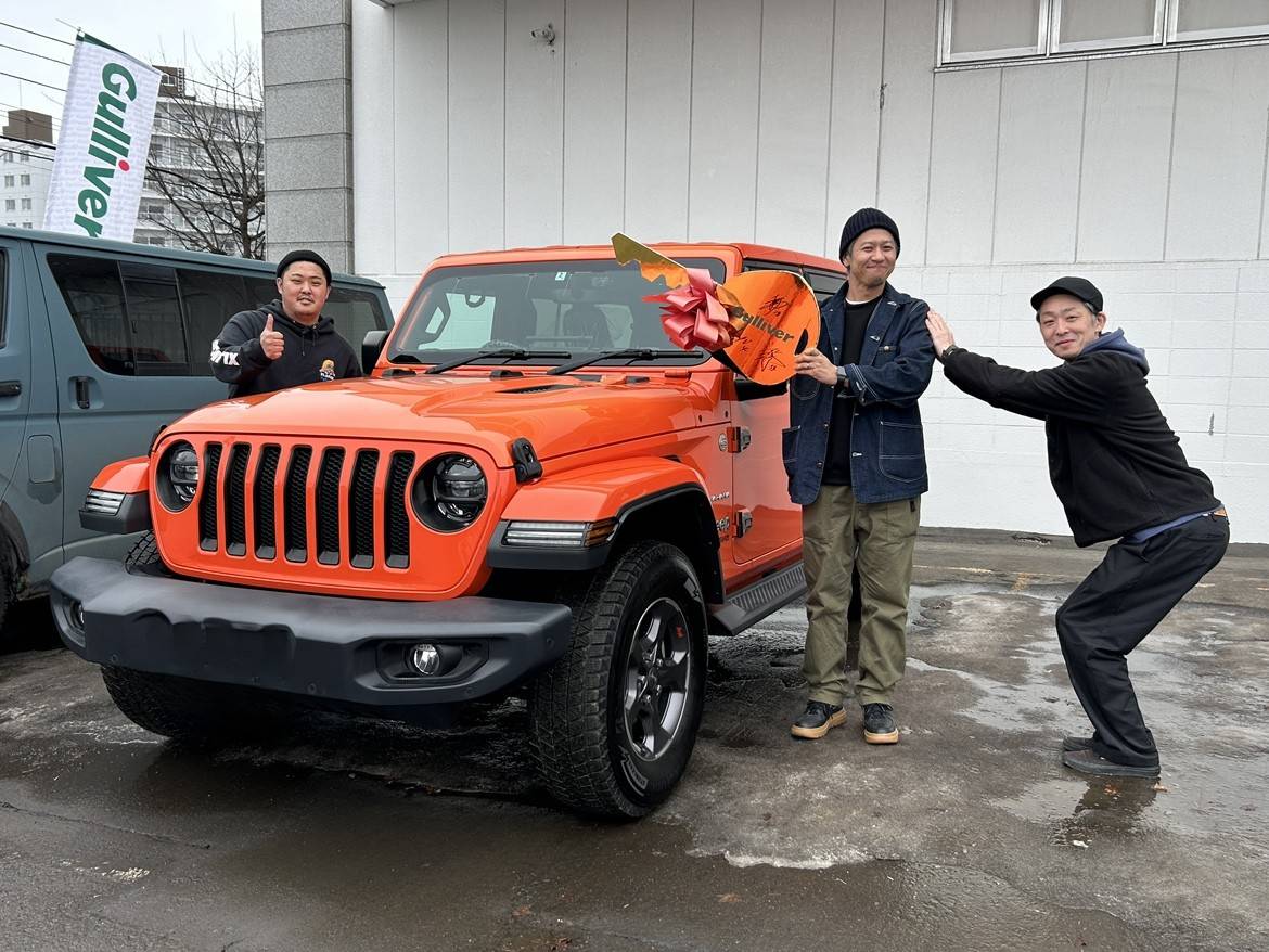 ラングラーご納車させていただきました！！