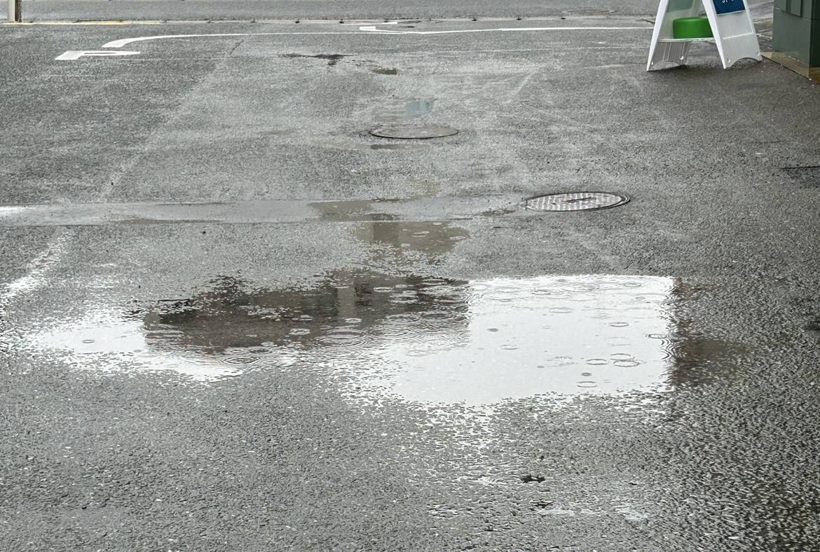梅雨でも雨風関係なし！ガリバー福重店！