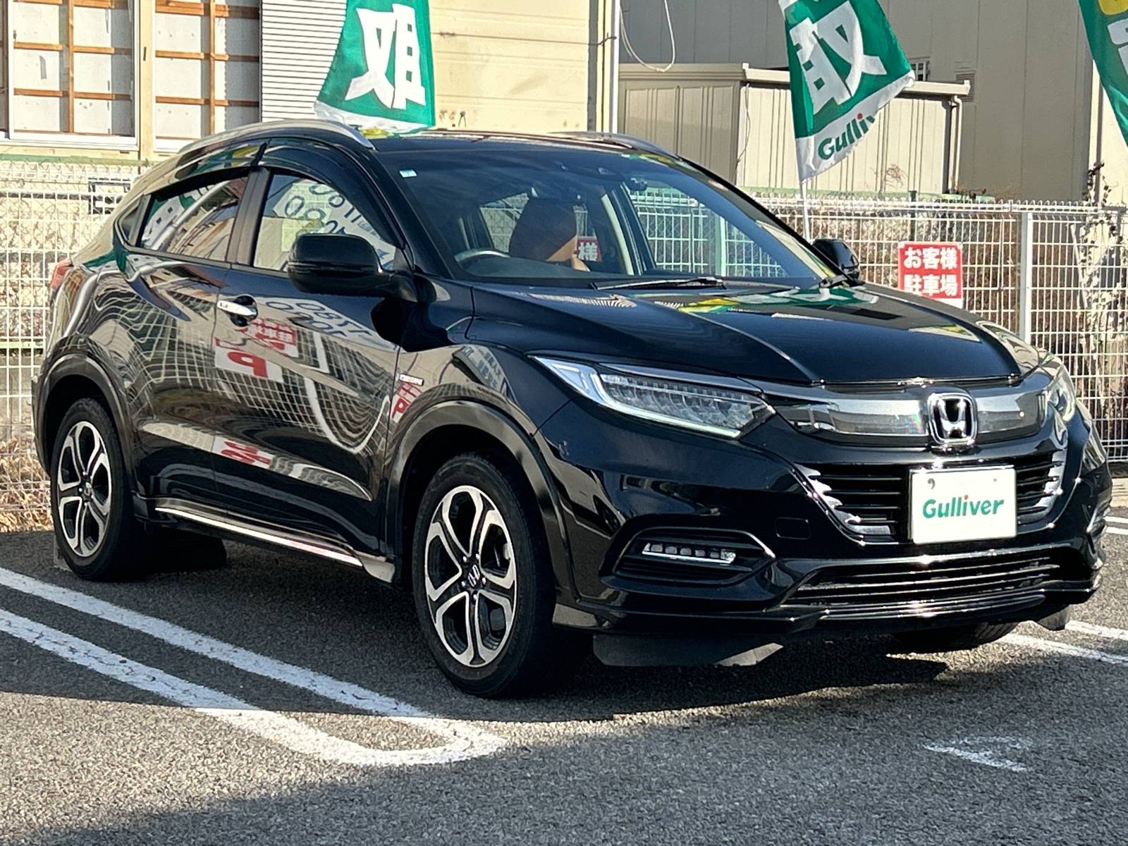人気車種　ヴェゼル！