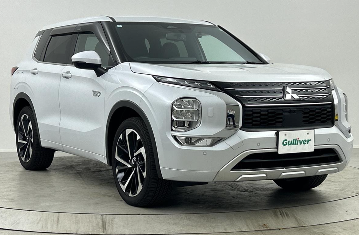 力強さと先進技術を兼ね備えたSUV！「アウトランダー」の魅力をご紹介！