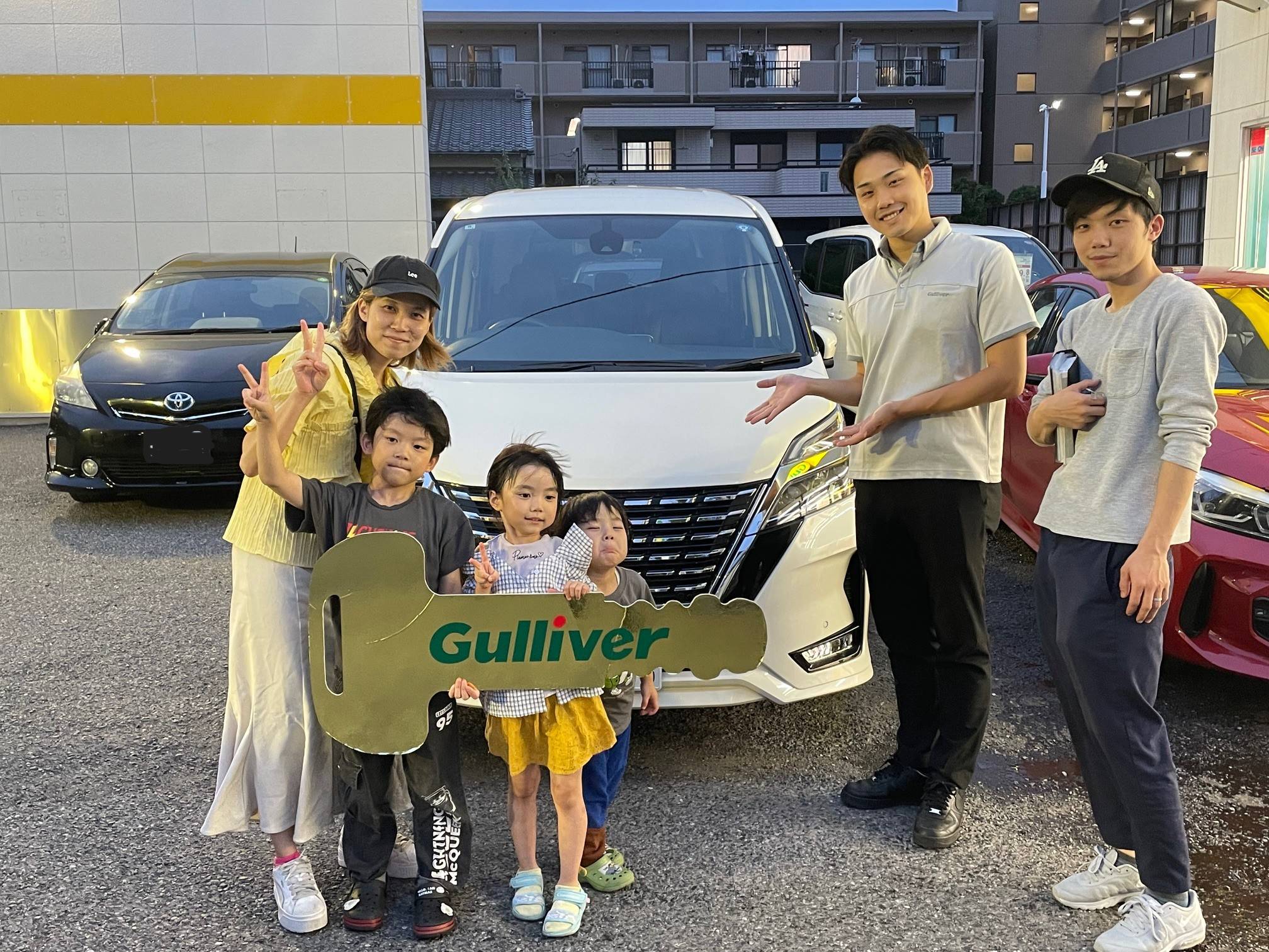 ★セレナをご納車させて頂きました★