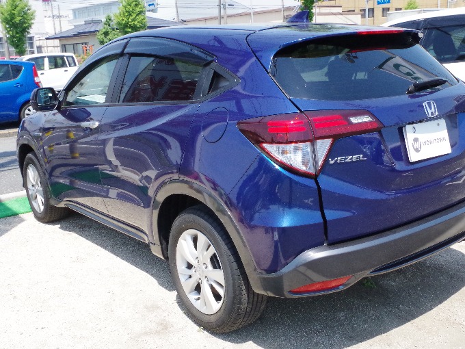 ★☆H27年式 ホンダ ヴェゼル ハイブリッド X 入荷しました！04
