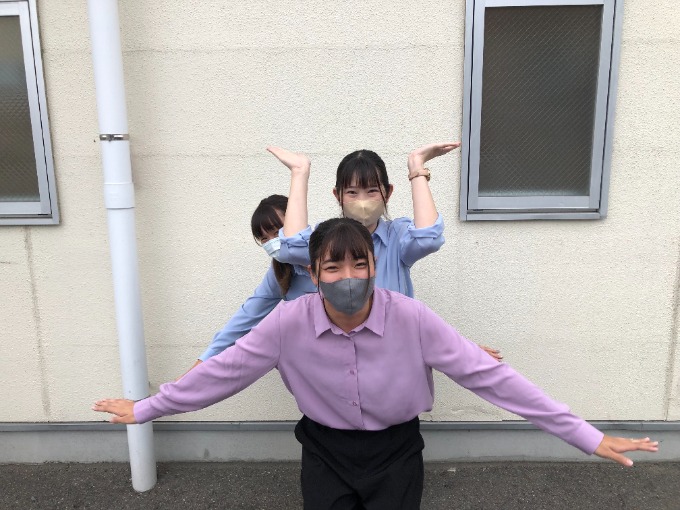 おはようございます！10：00から営業です！