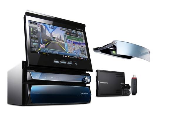 カーナビの進化の軌跡Vol.3「記録媒体の進化」01