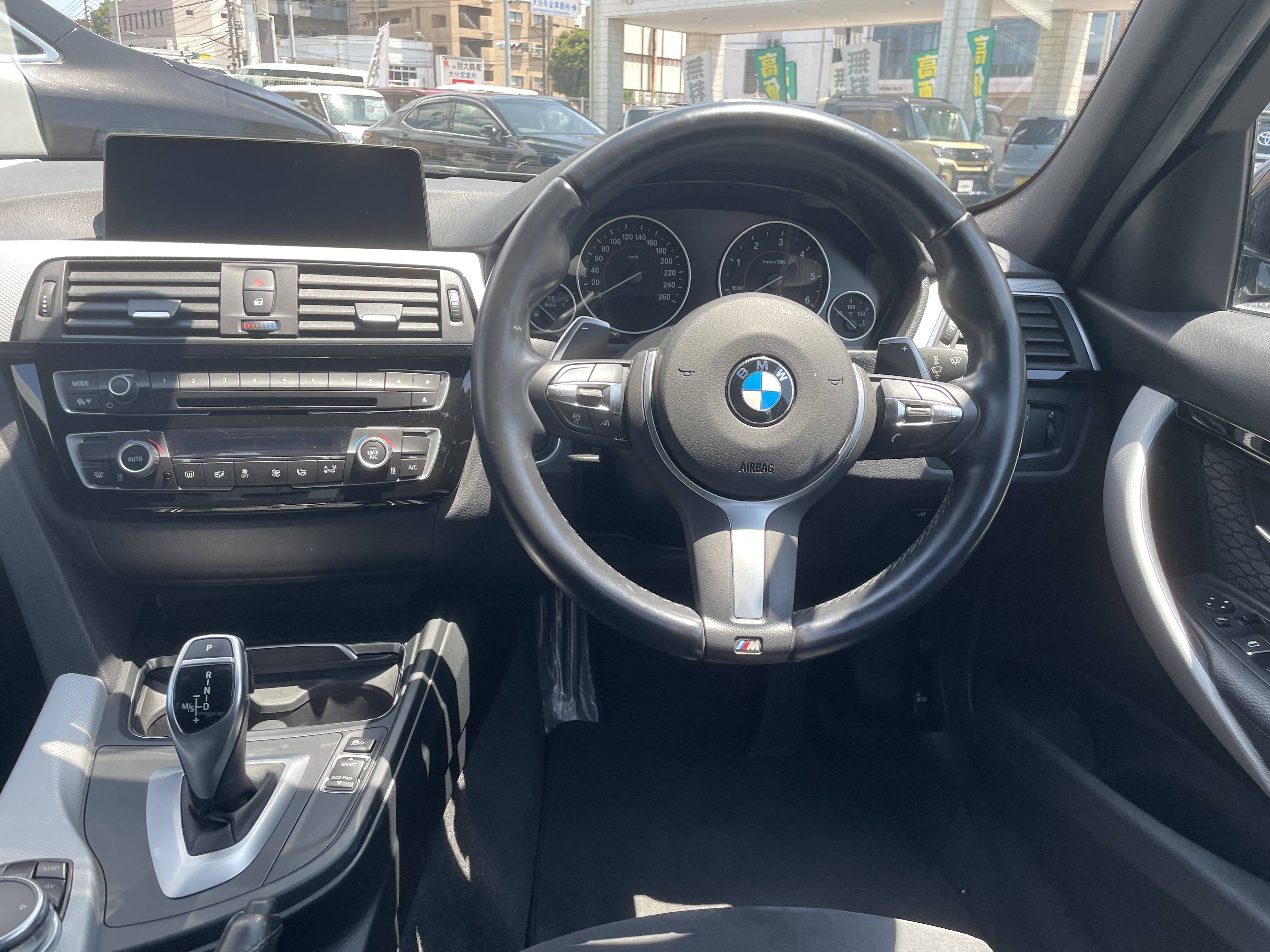 BMW02