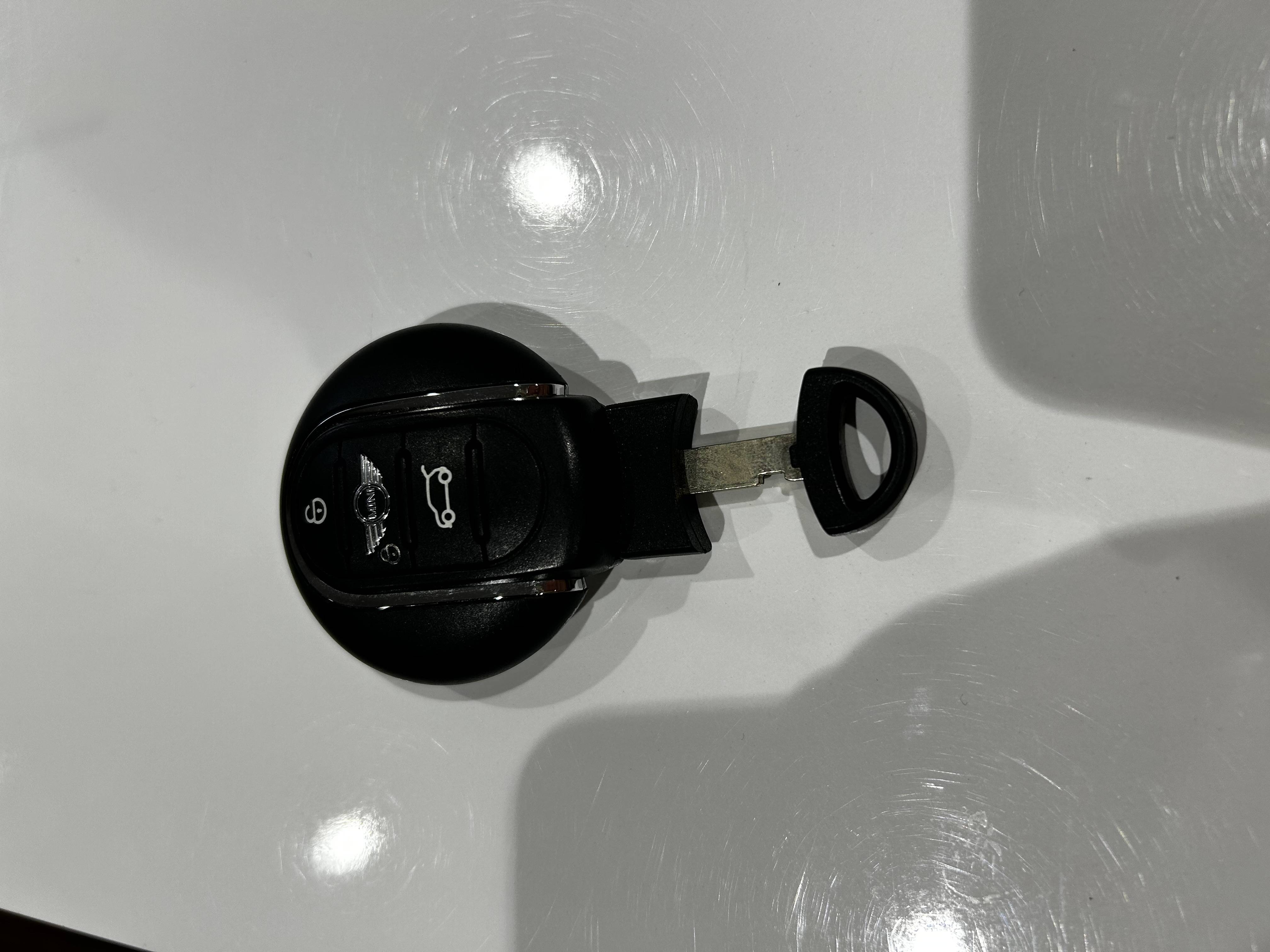 BMW電池交換★03