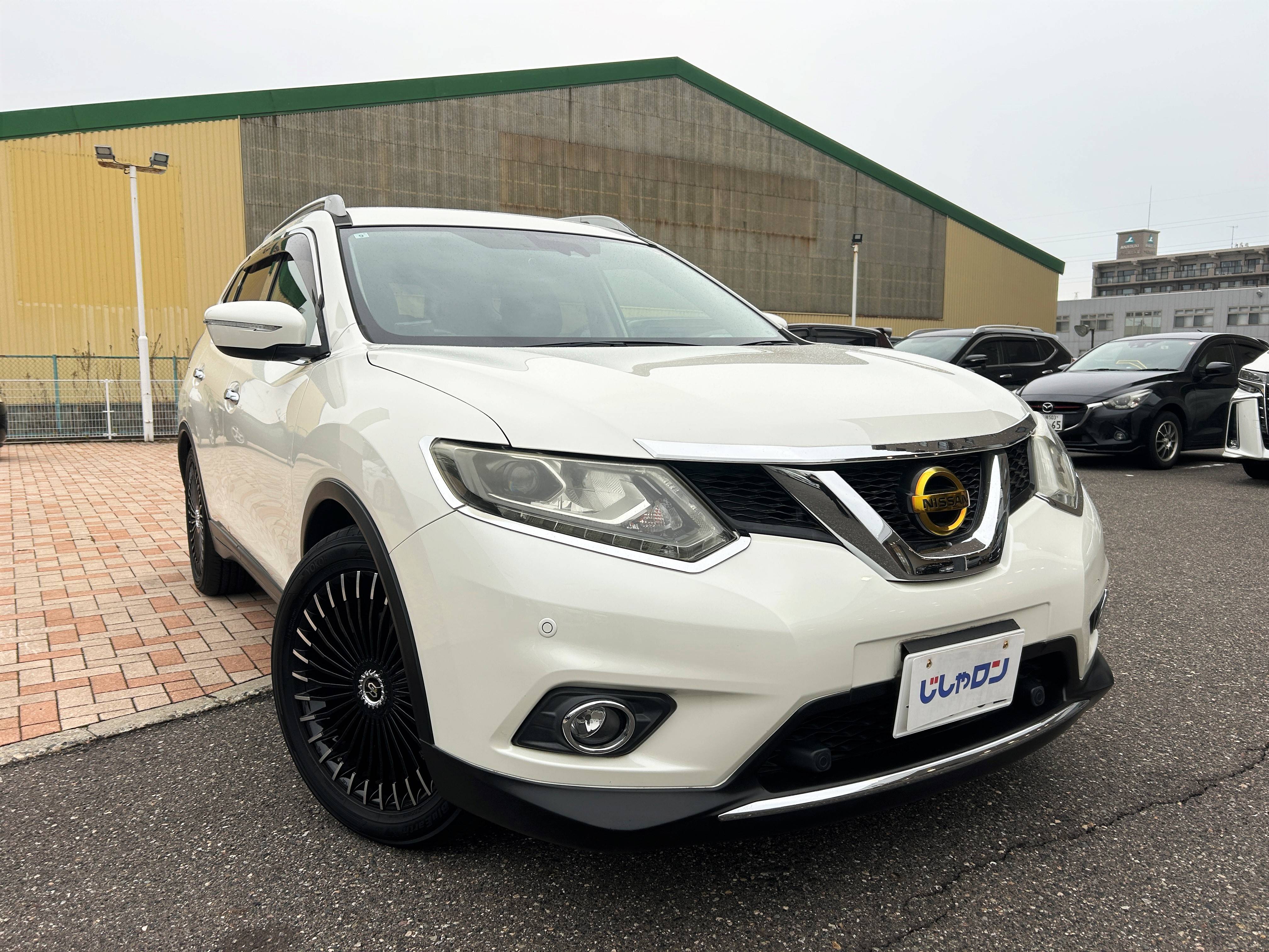 エクストレイル入荷しました！