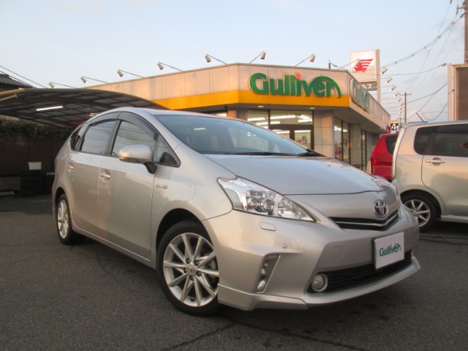 H25 トヨタ　プリウスα　Gツーリングセレクション入庫いたしました。
