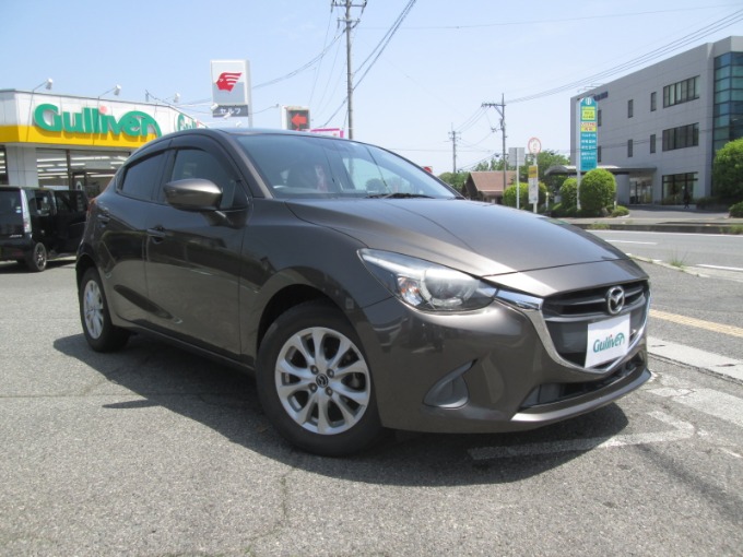 H27 マツダ　デミオ　13S入庫いたしました