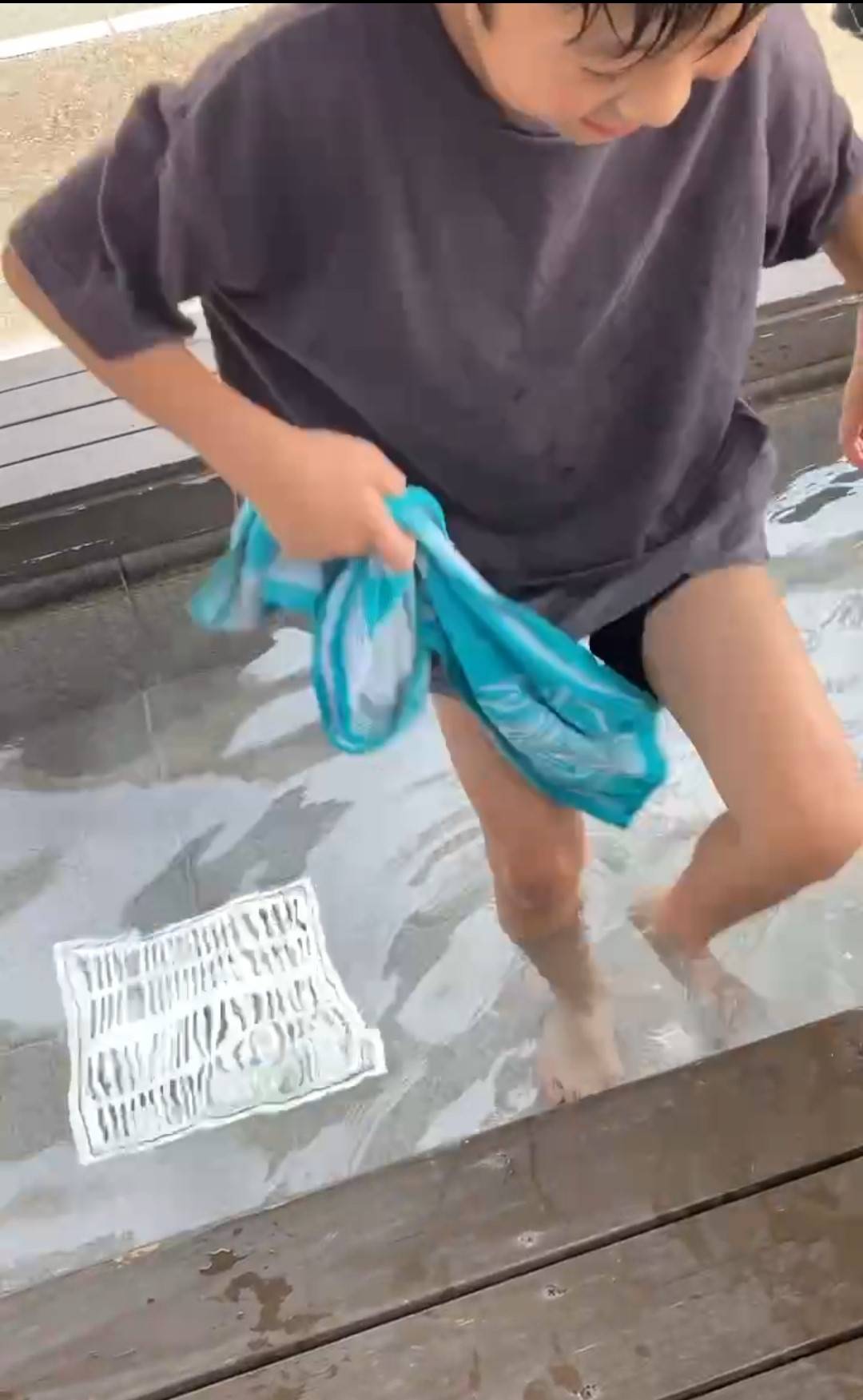 季節外れの足湯に行って来ました！