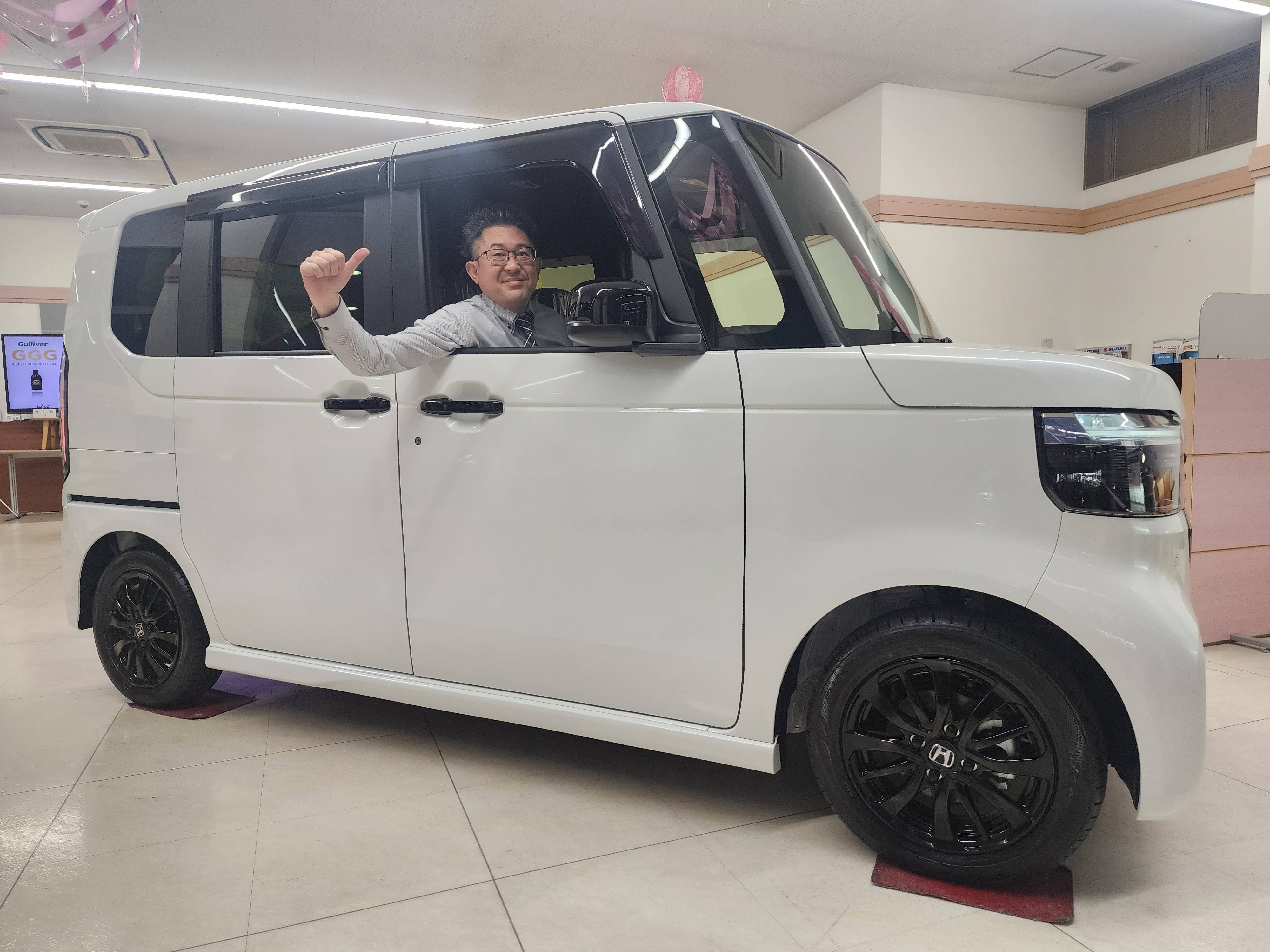 未使用車N-BOX展示しております！！！