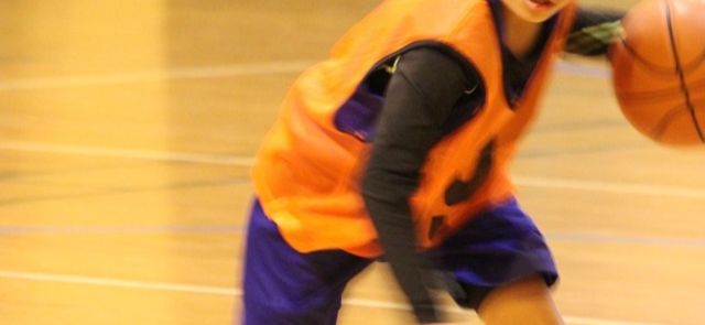 息子のバスケットボール大会　(^^)