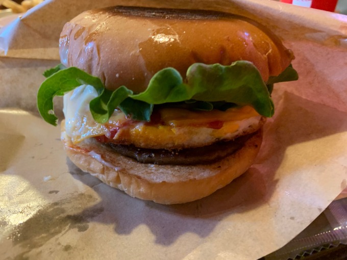 休暇のほとんどを体育館で過ごしていますが、たまには(^^)