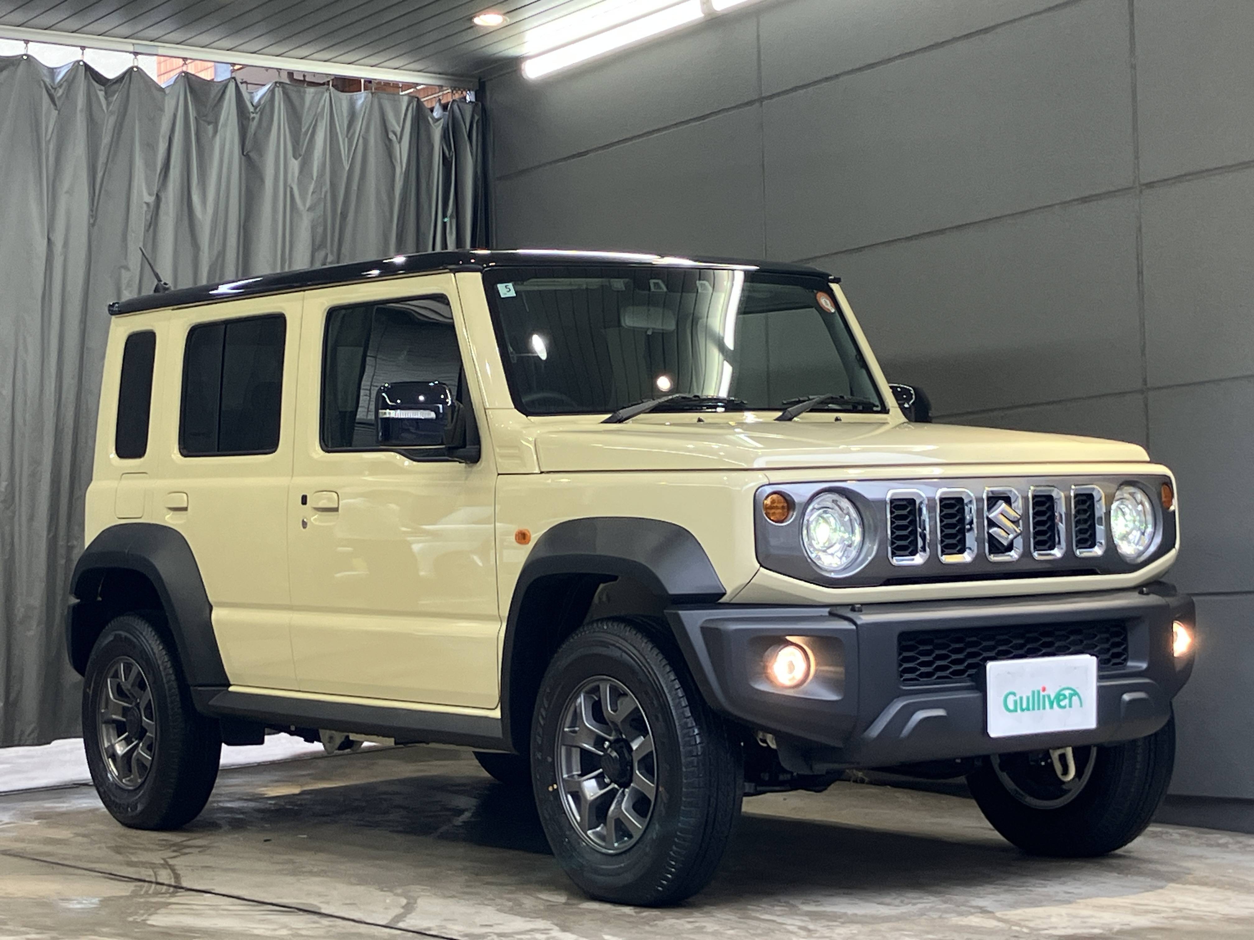 新型ジムニーノマド　当店に入庫しました！！　ナビ付きです！！