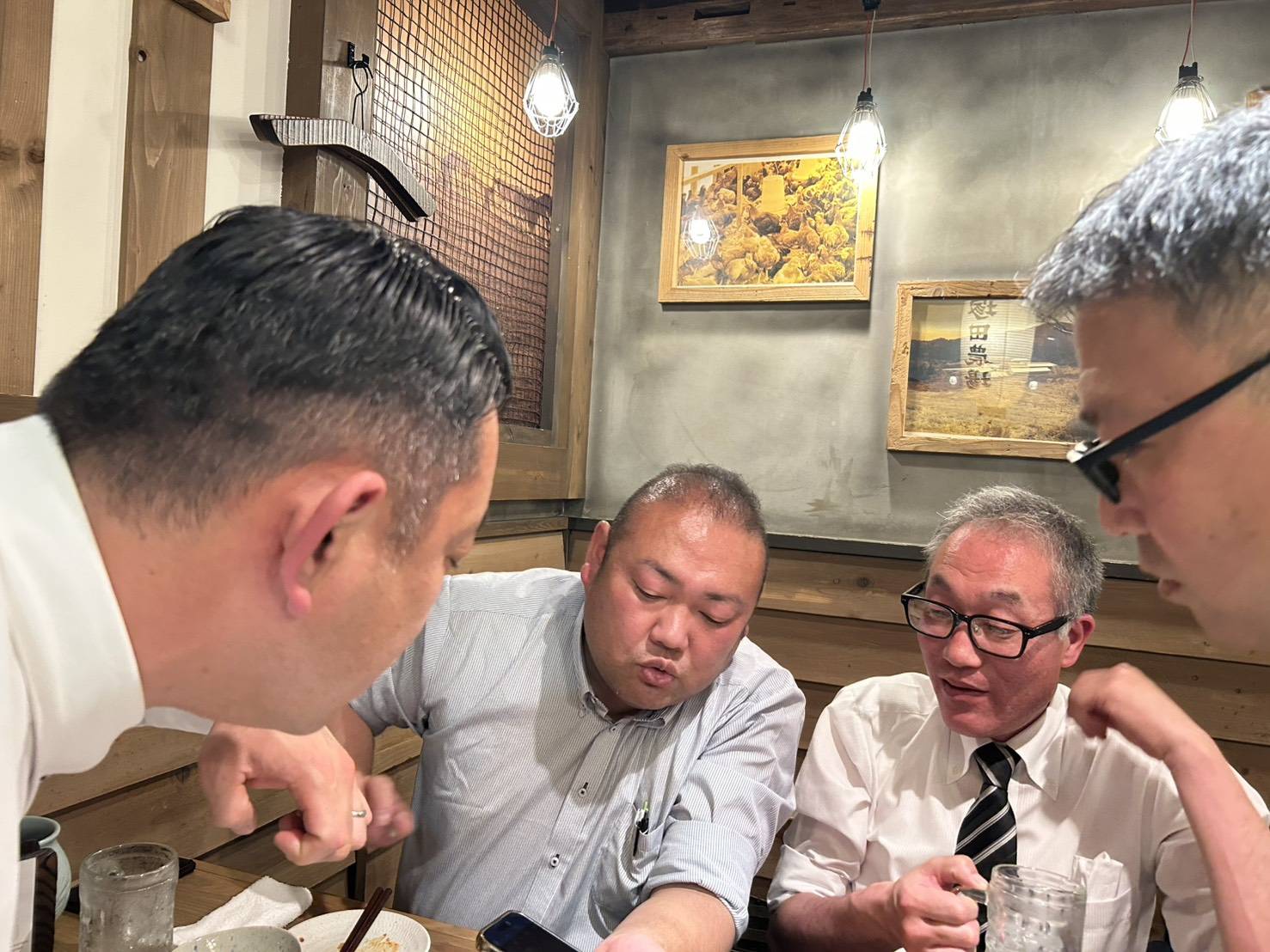 武蔵小杉店のスタッフと食事会を行いました〜！！