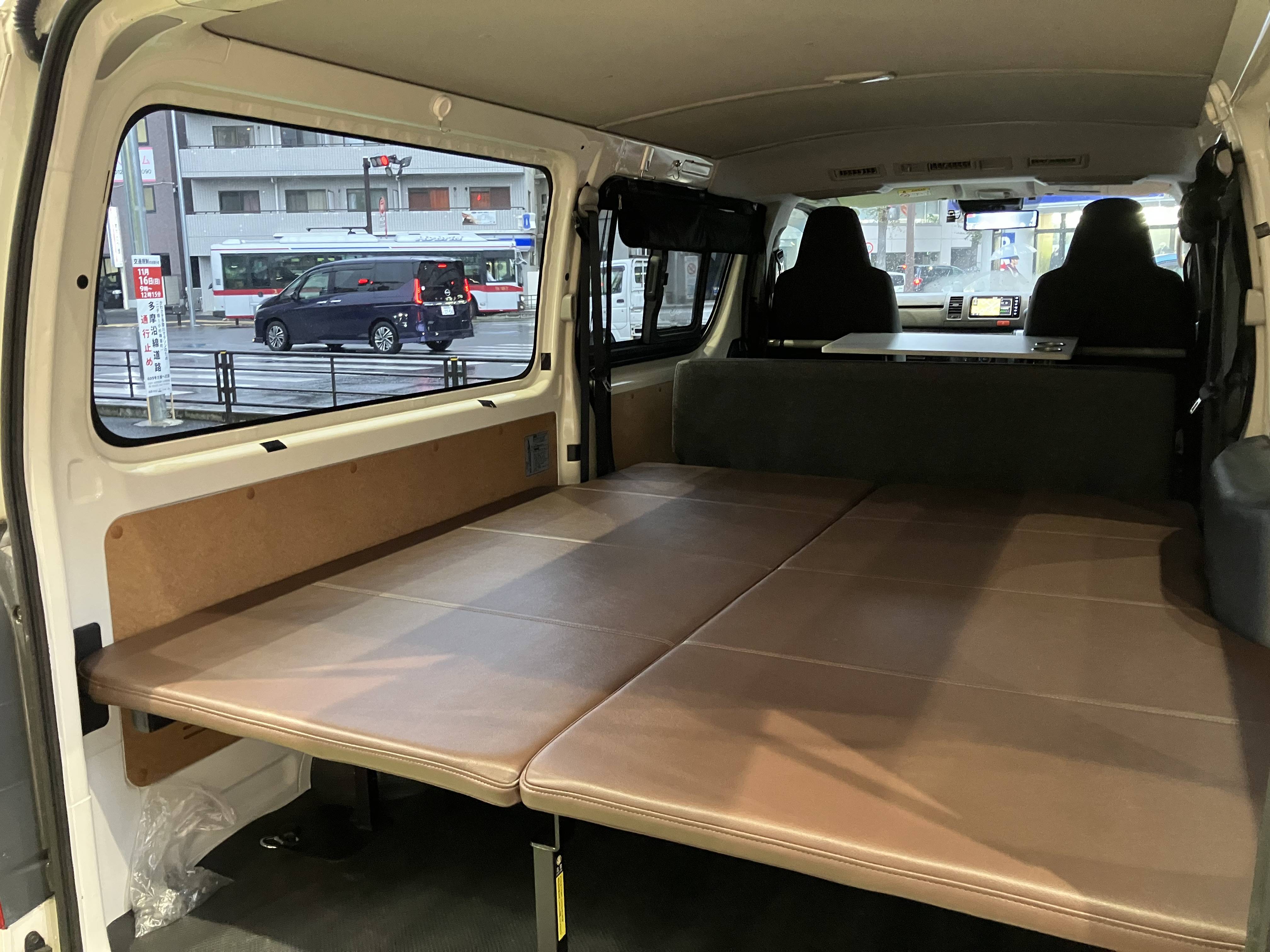 ハイエースバン　イージーキャンパーが入荷いたしました！02