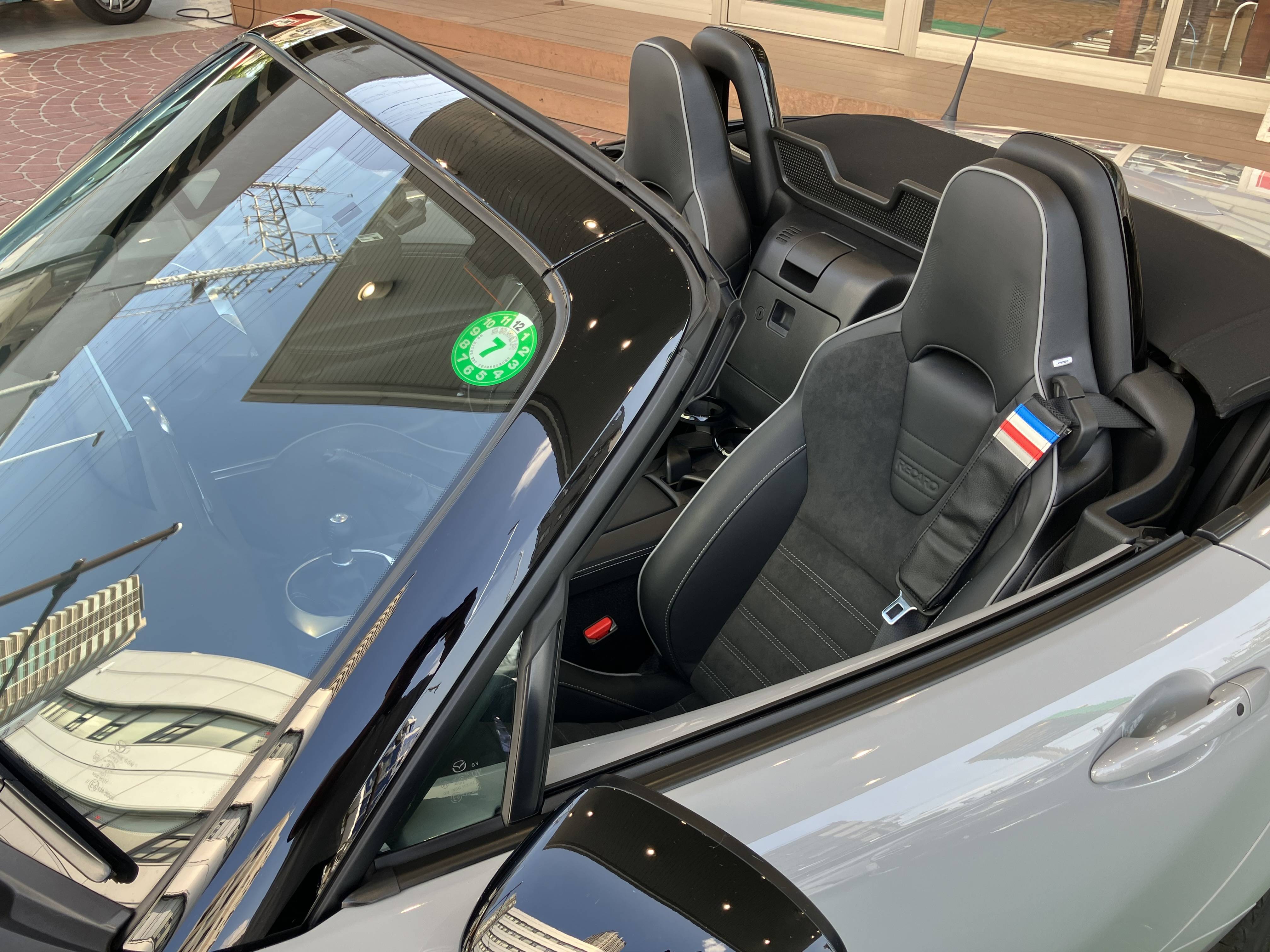 秋に向けての素敵なカーライフが叶うお車　入庫です！02