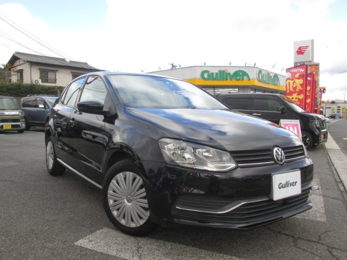 新着情報”VW　ポロTSIコンフォートライン”15年モデル　ディープブラックパールエフェクト入庫です！