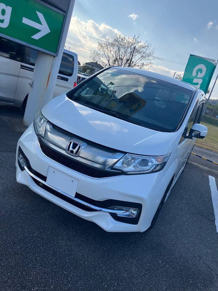 ホンダ　ステップワゴン車検・オールシーズンタイヤ交換完了しました