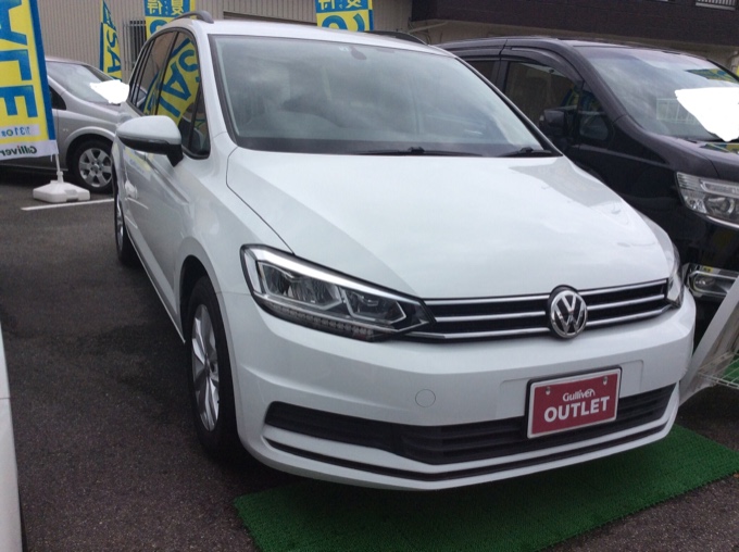 □□ H28 VWゴルフトゥーラン 入庫 □□