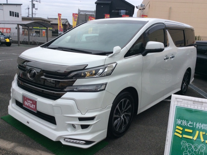 □□ H29 ヴェルファイア 入庫 □□