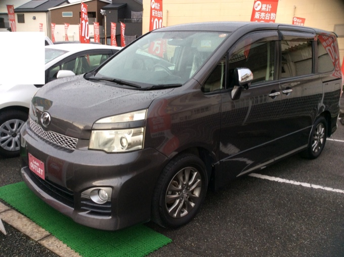 □□ H24 ヴォクシー 入庫 □□
