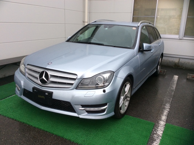 □□ H24 M・ベンツC200 入庫 □□