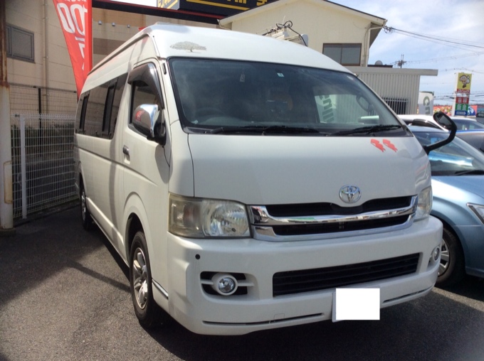 □□ H20 ハイエース 入庫 □□