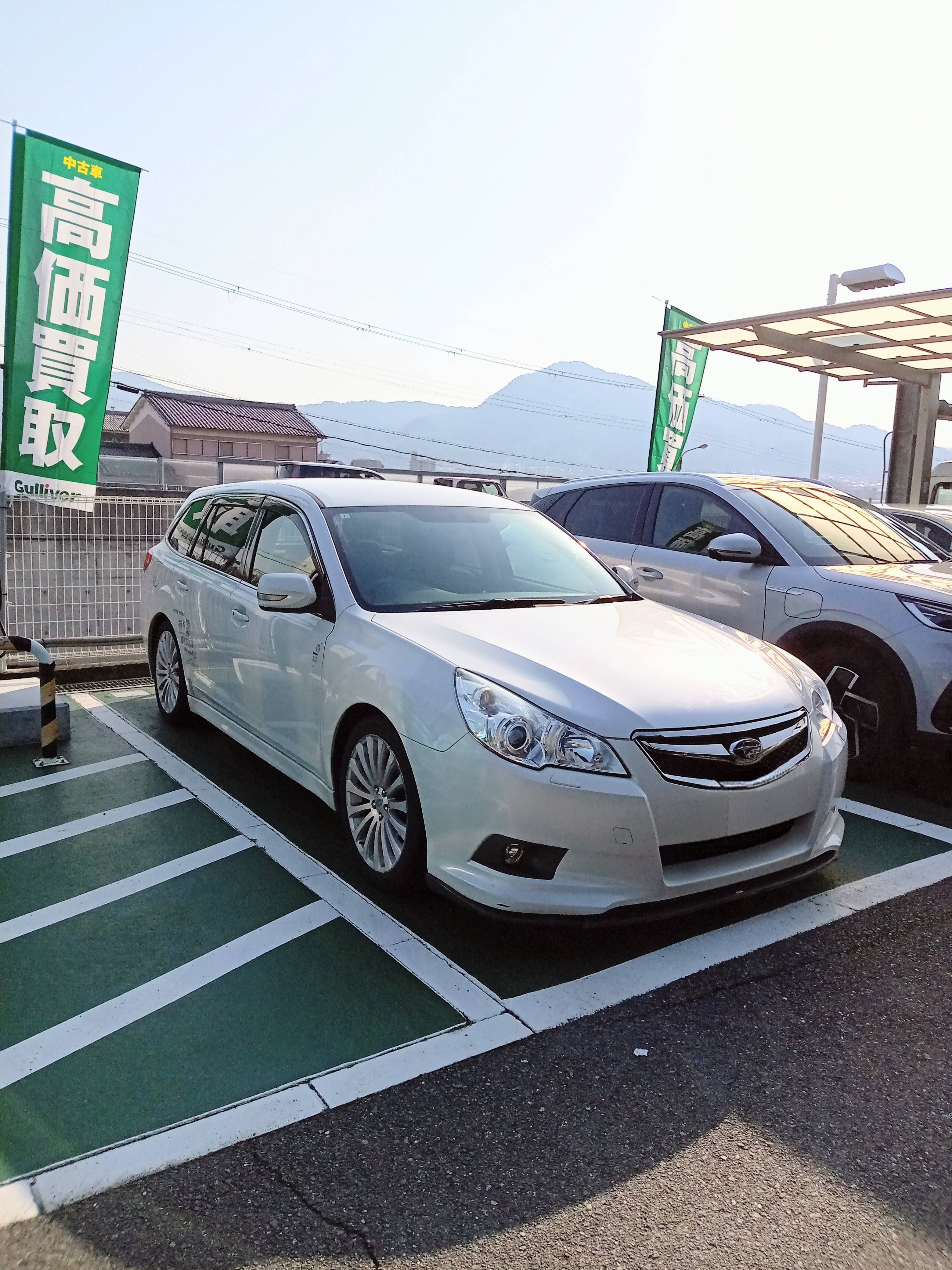 □□ H22 レガシィツーリングW 入庫 □□
