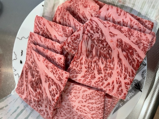 「こ～んに～ちわ～」