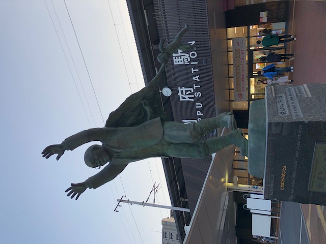 ピカピカのおじさん??