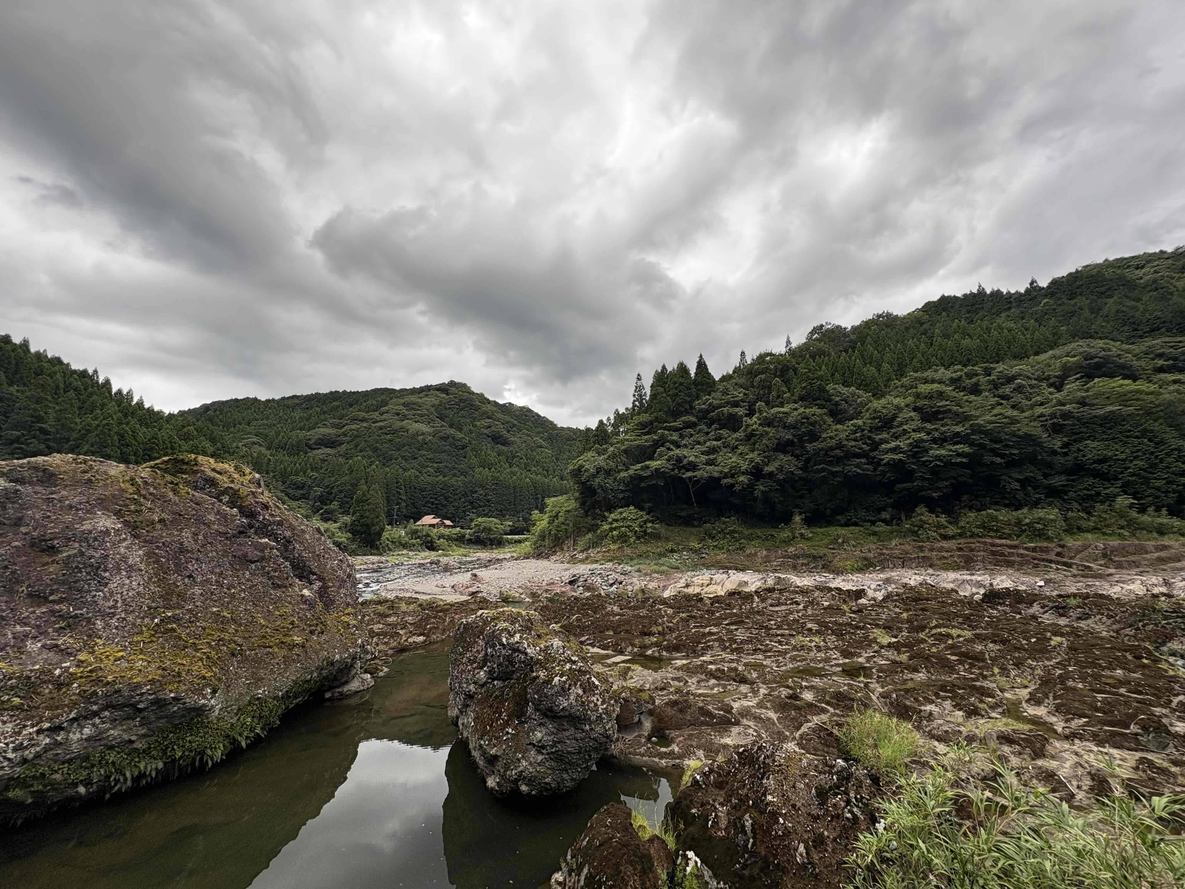 川へ