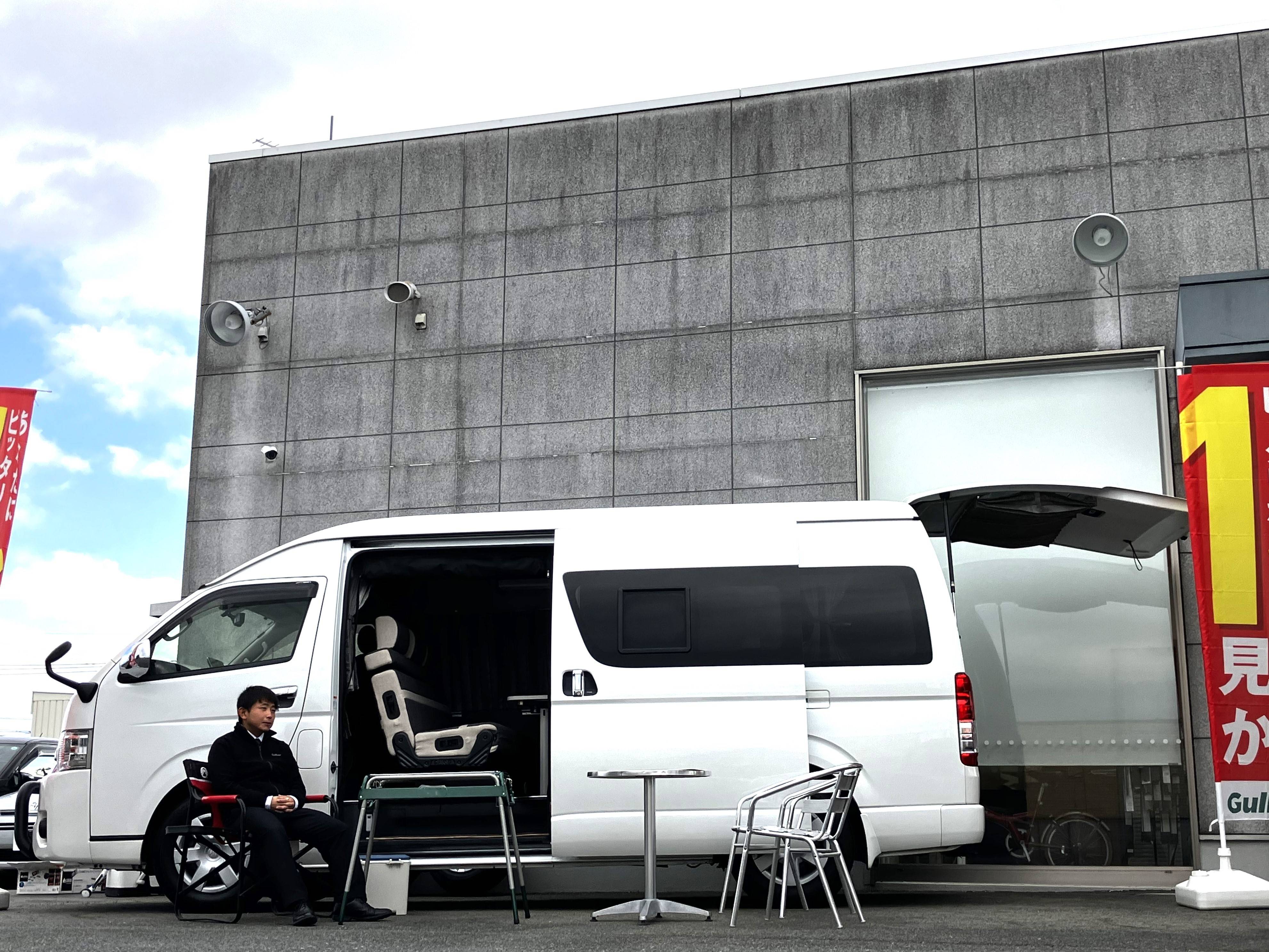 【必見】キャンピングカー入荷　まるでおうち空間！！ バーベキューしたらこんな感じ編！！01