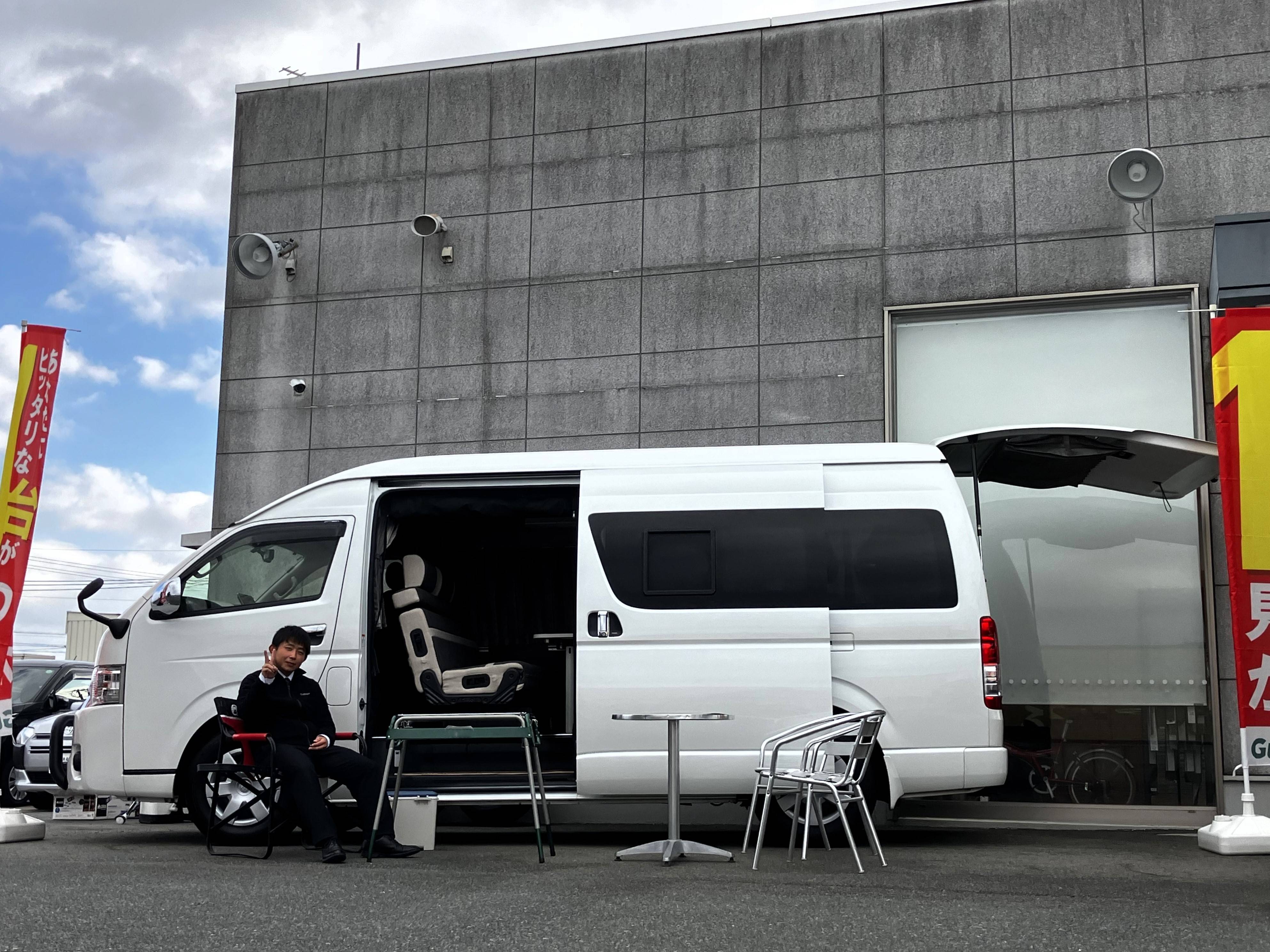 【必見】キャンピングカー入荷　まるでおうち空間！！ バーベキューしたらこんな感じ編！！02