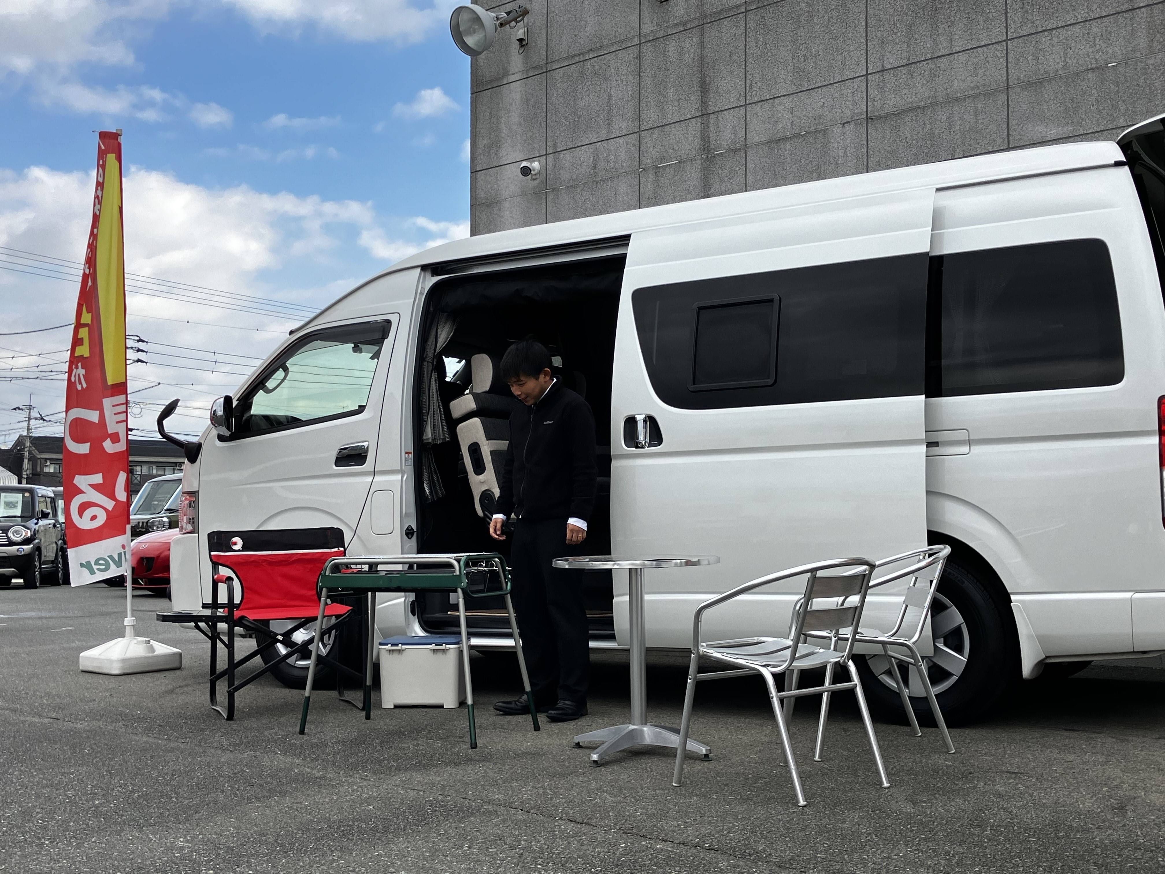 【必見】キャンピングカー入荷　まるでおうち空間！！ バーベキューしたらこんな感じ編！！03