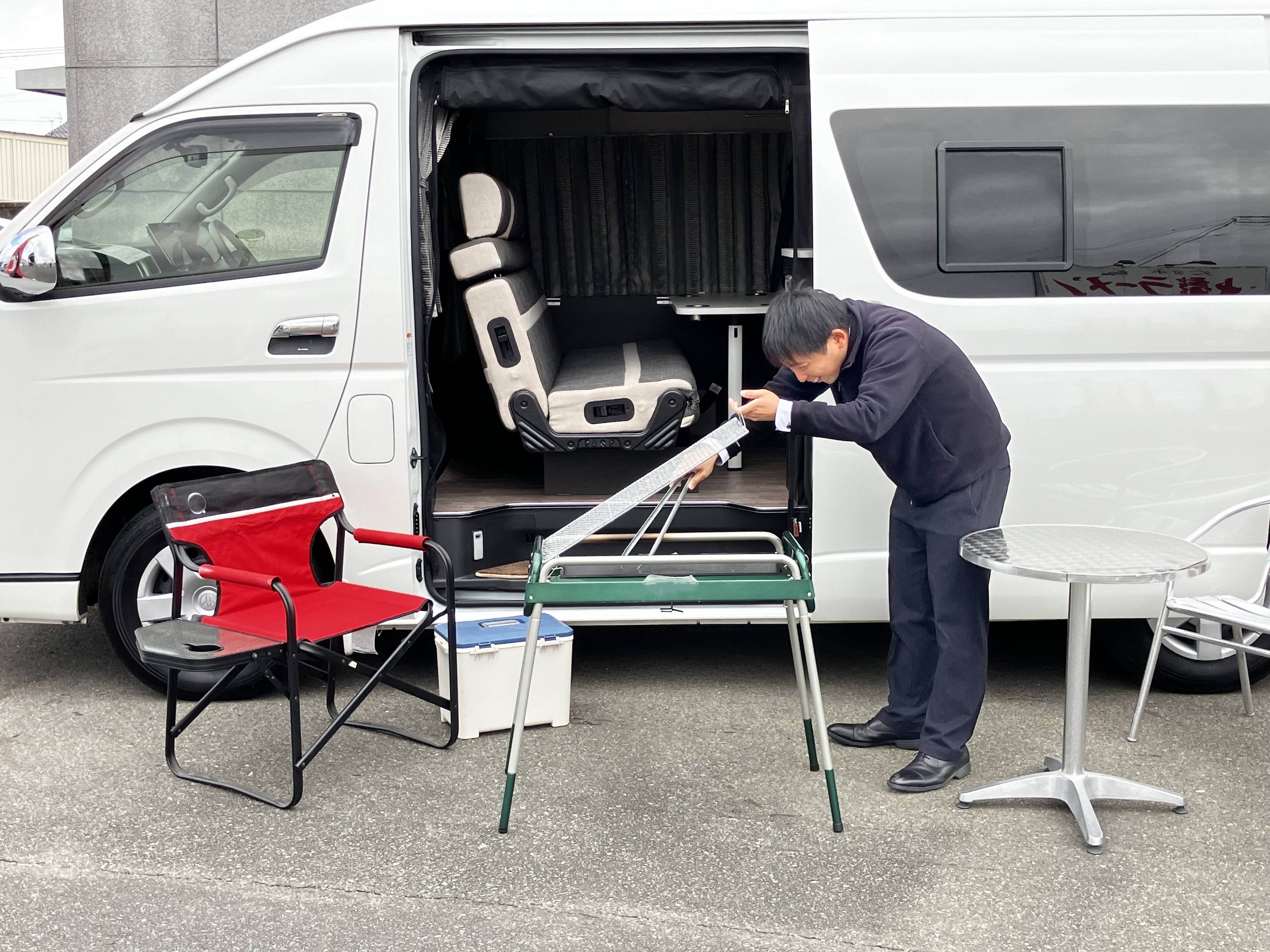 【必見】キャンピングカー入荷　まるでおうち空間！！ バーベキューしたらこんな感じ編！！04