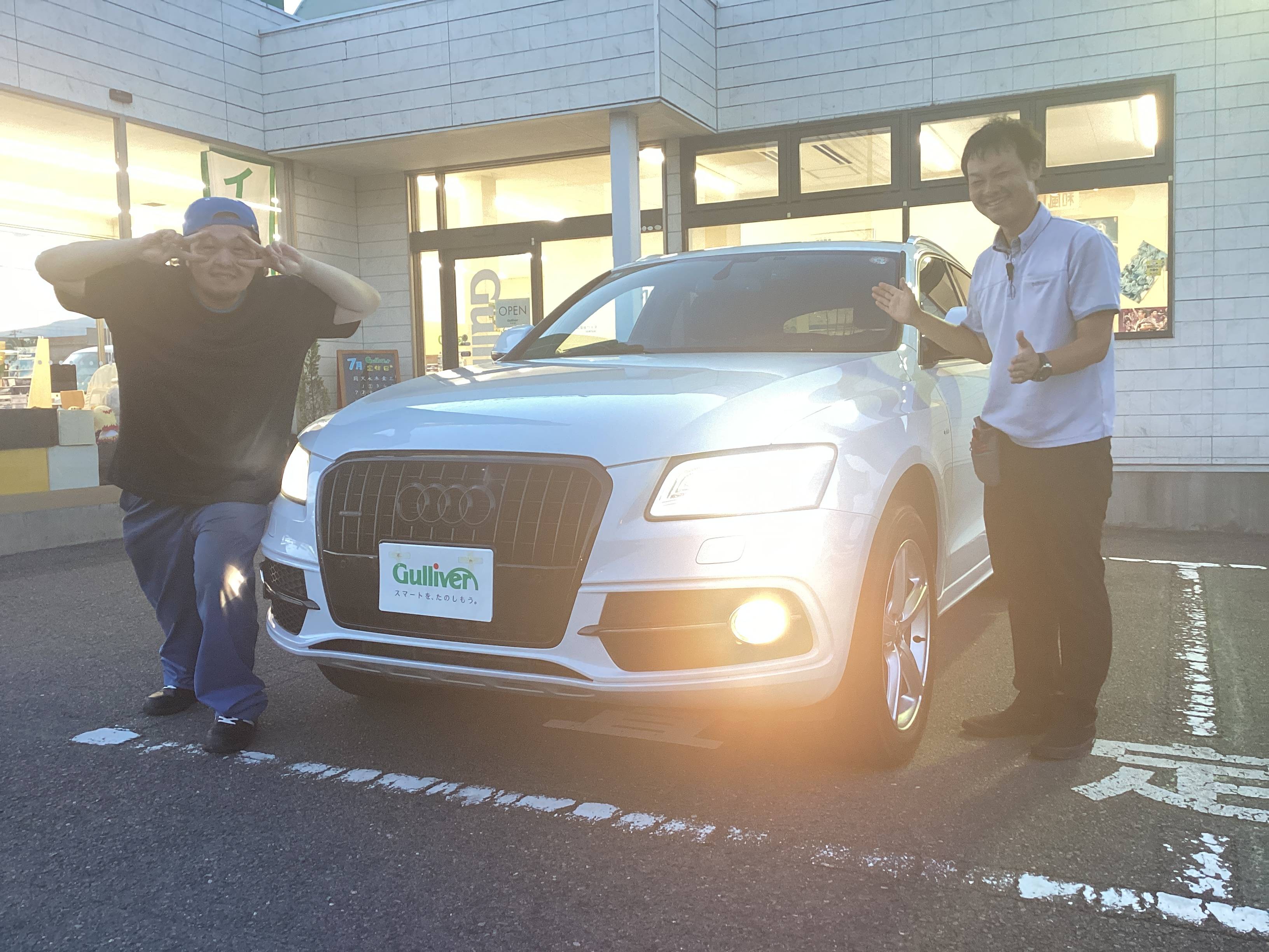 ☆★☆　ご納車　アウディQ5☆★☆