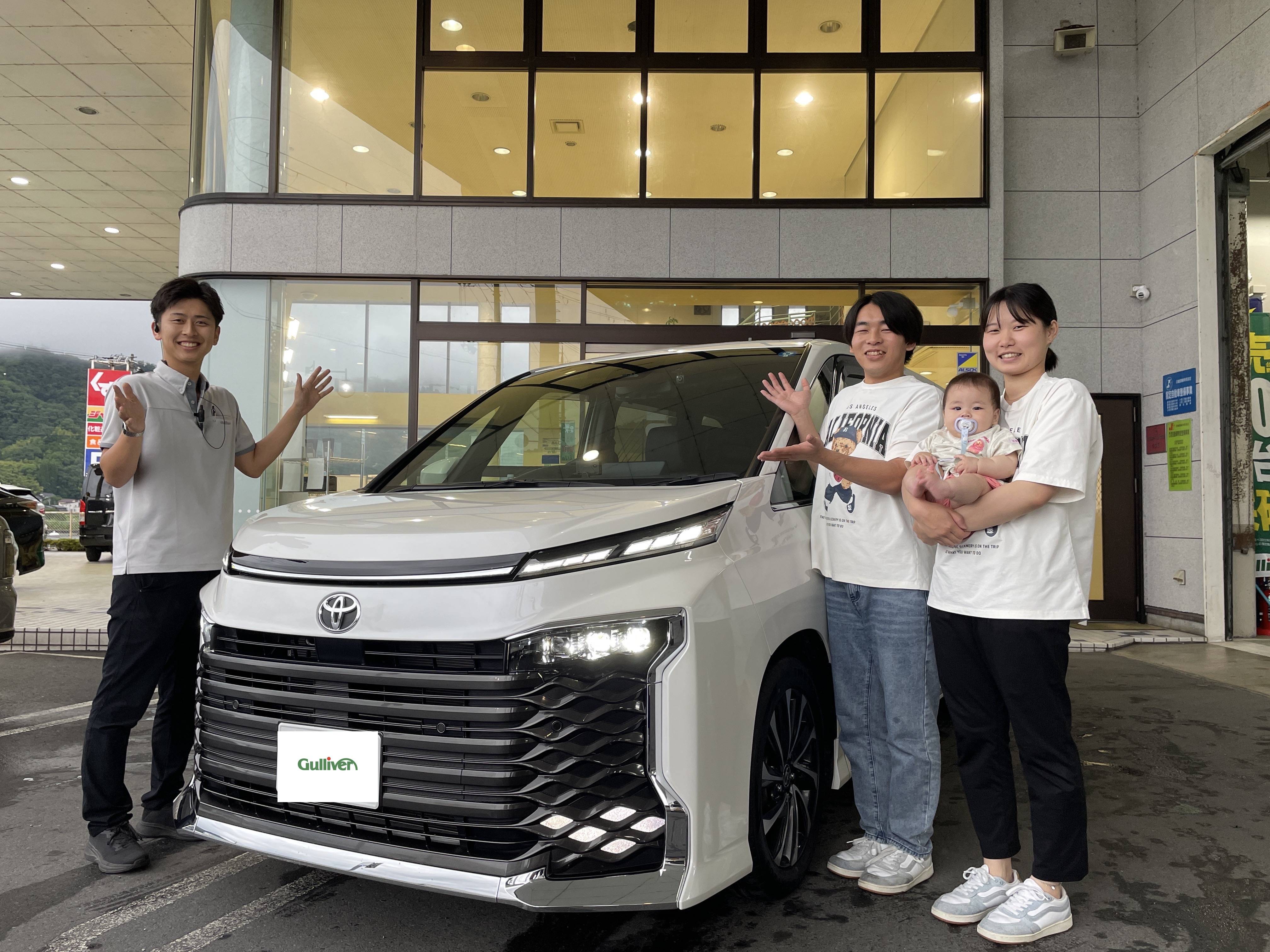 ヴォクシー納車！！！！