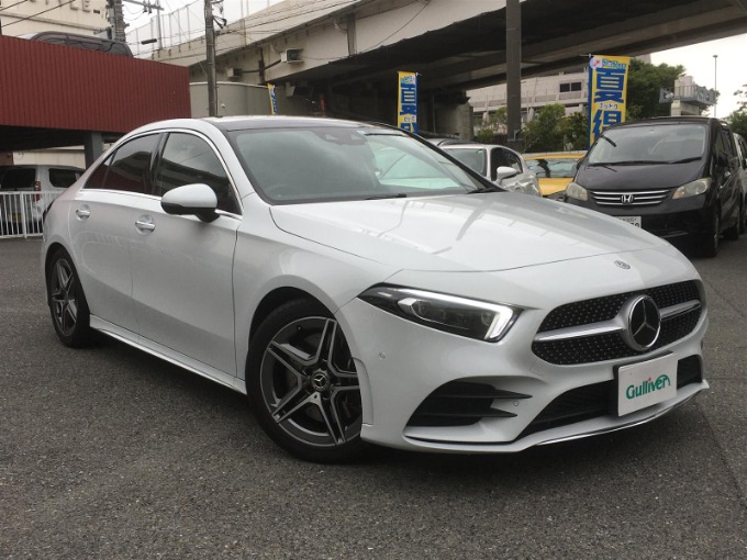 ☆★中古車　最新入荷情報☆★メルセデスベンツA250